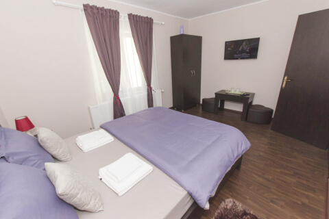 Vedere ansamblu Camera 2