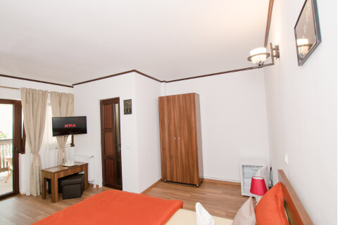 Vedere ansamblu Camera 3