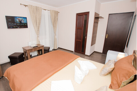 Vedere ansamblu Camera 4