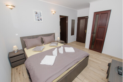 Vedere ansamblu Camera 5